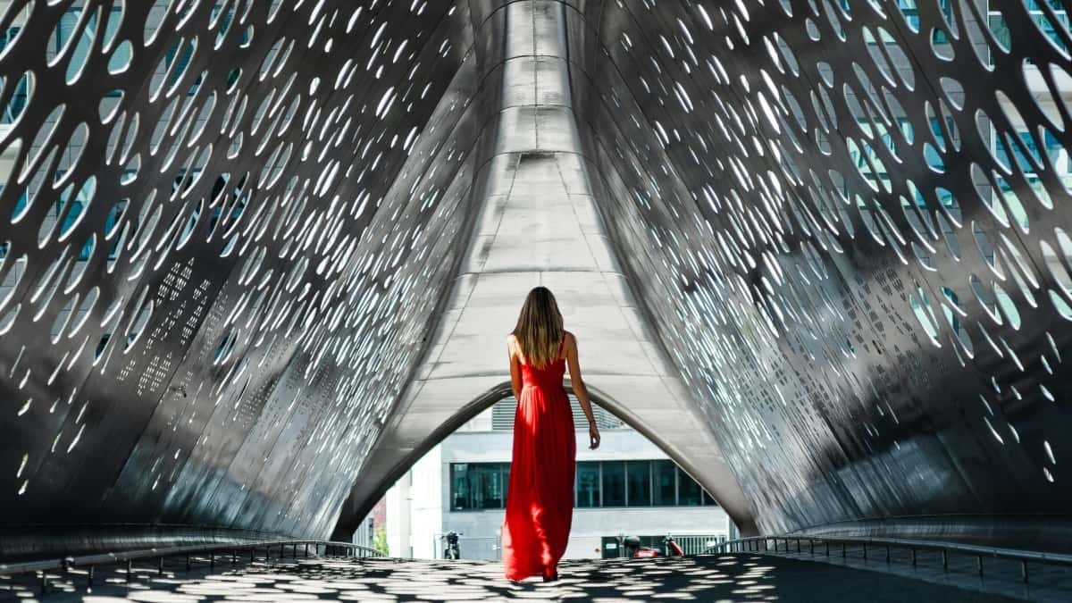 Krijues shqiptar: Si t’i kontaktoni brendet ruse në Instagram për review kozmetike