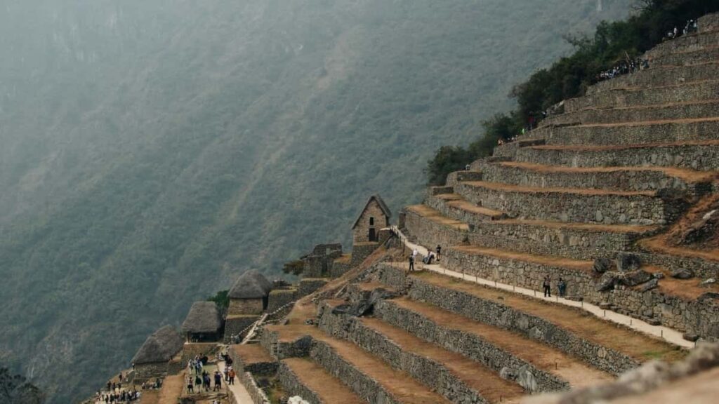 Udhezues praktik per krijues ne Shqiperi: si te kontaktoni brandet Malaysiaze ne KakaoTalk per te propozuar rishikime dhe testime te vecorive te reja te lojerave.