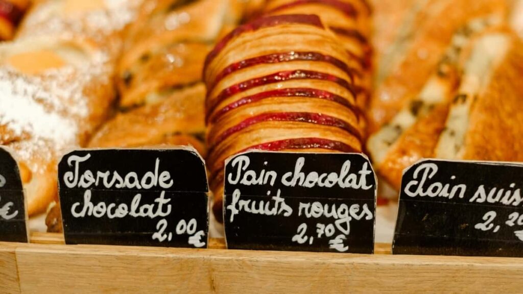 Udhezues praktik per krijues ne Shqiperi: si te identifikosh, kontaktosh dhe te siguroni sponsorim nga brandet e Myanmar ne Facebook per transmetime lojrash.