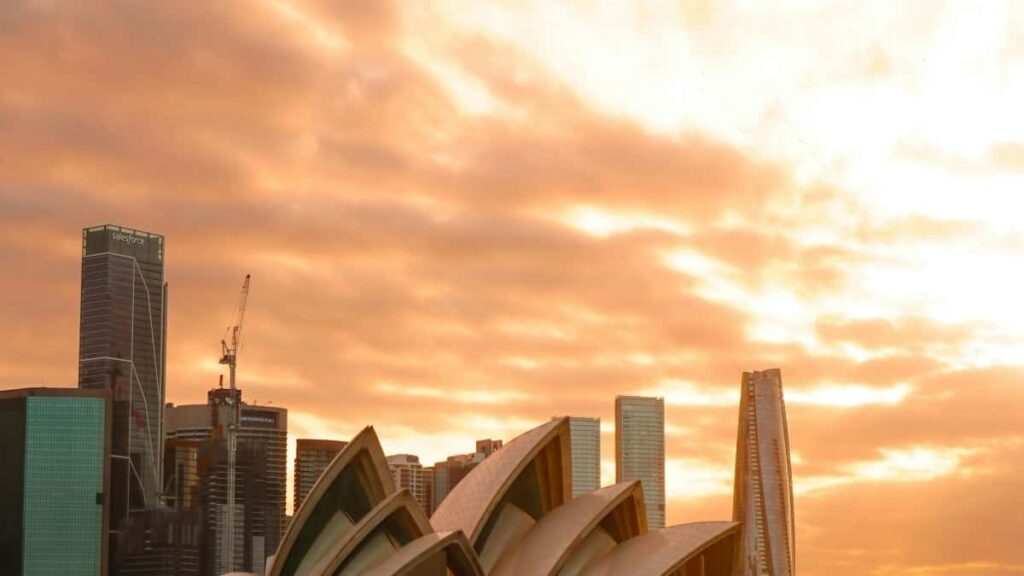 Udhezues praktik per krijues ne Shqiperi: si t'i afrosh markat e Qipros ne vkontakte dhe te sigurosh sponsorizime te paguara.