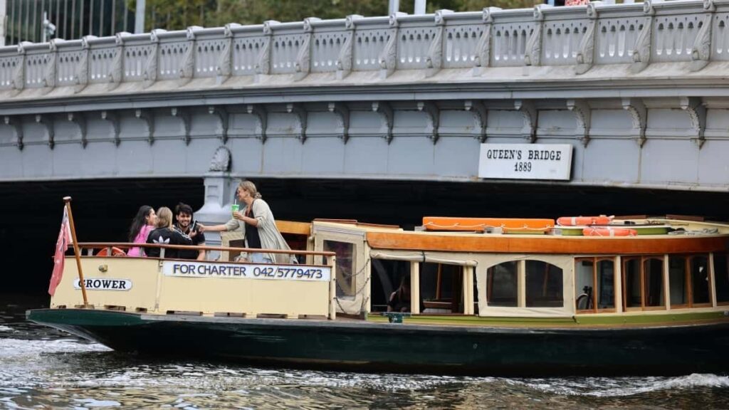 Udhezues praktik per krijues ne Shqiperi: si te kontaktoni marka australiane ne WhatsApp, te ofroni contenido te lokalizuar dhe te ndertoni bashkepunime qe konvertojne.