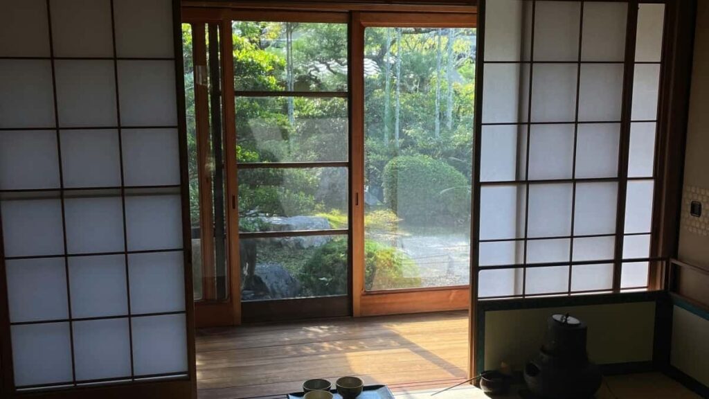 Udhezues i praktik per reklamues ne Shqiperi: hapat, kanalet dhe rrjedhat e duhura per te gjetur krijues Pakistani ne Facebook qe testojne konceptet e reja te produktit.