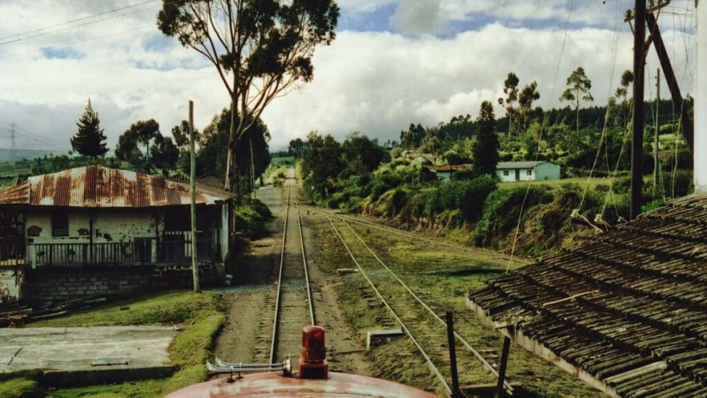 Udhezues praktik per reklamues ne Shqiperi: si te identifikoni, verifikoni dhe te lanconi sfida te sponsorizuara me krijues Spanish Line. Strategji lokale, kanale dhe rreziqe.
