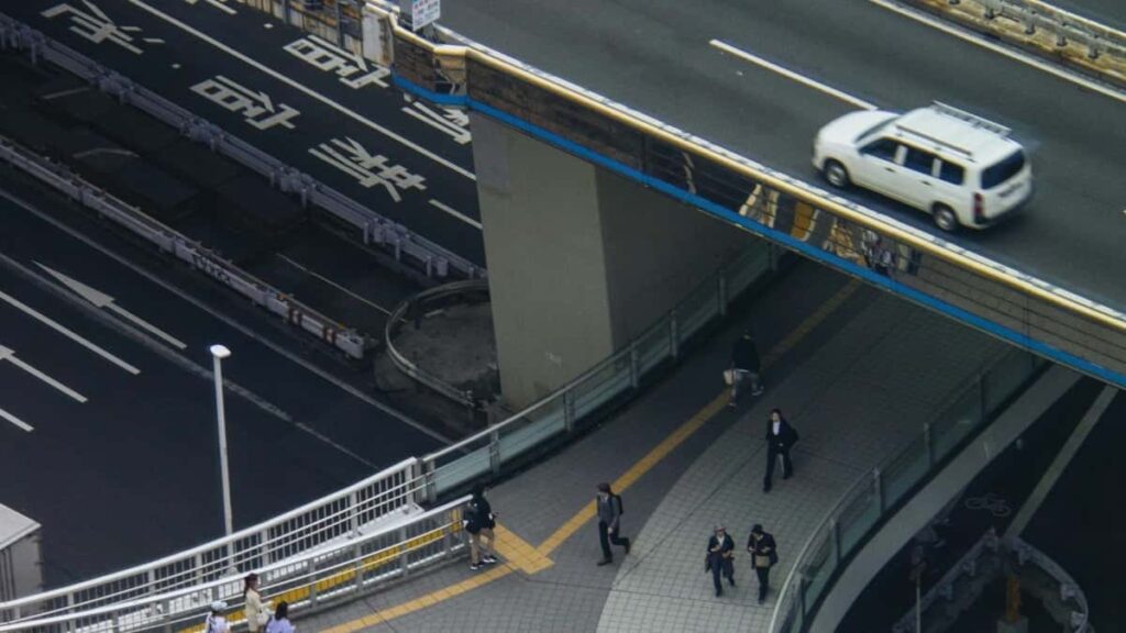 Udhezues praktik per reklamuesit ne Shqiperi: si te identifikoni, kontaktoni dhe bashkepunoni me krijues Disney+ nga Mali i Zi per sfida valle qe performojne dhe konvertojne.