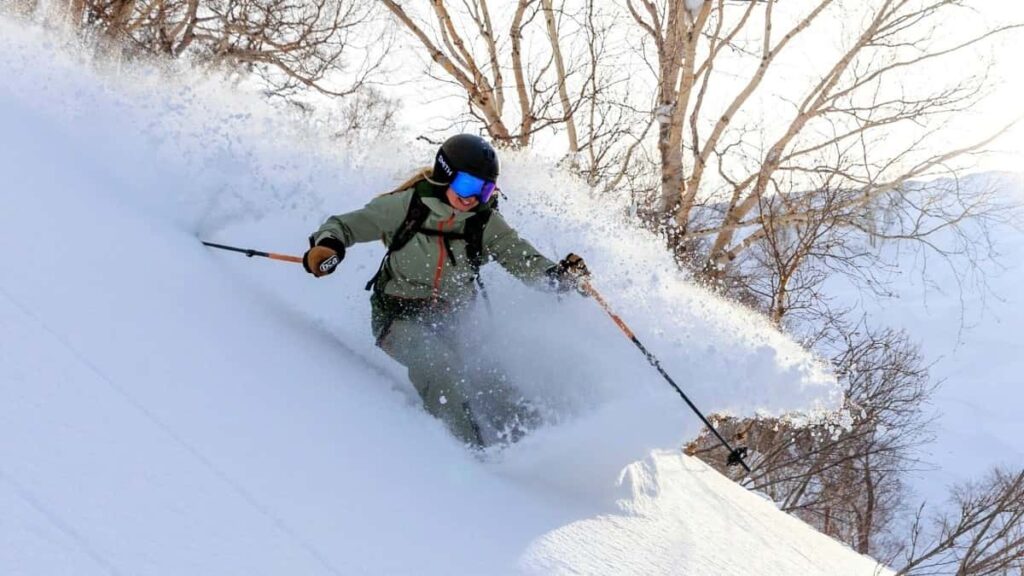 Udhezues praktik per reklamuesit ne Shqiperi: ku dhe si te gjeni krijues Moj ne Ekuador per komisione te reviews vizuale, me taktike lokale, buxhete dhe rregulla platformash.